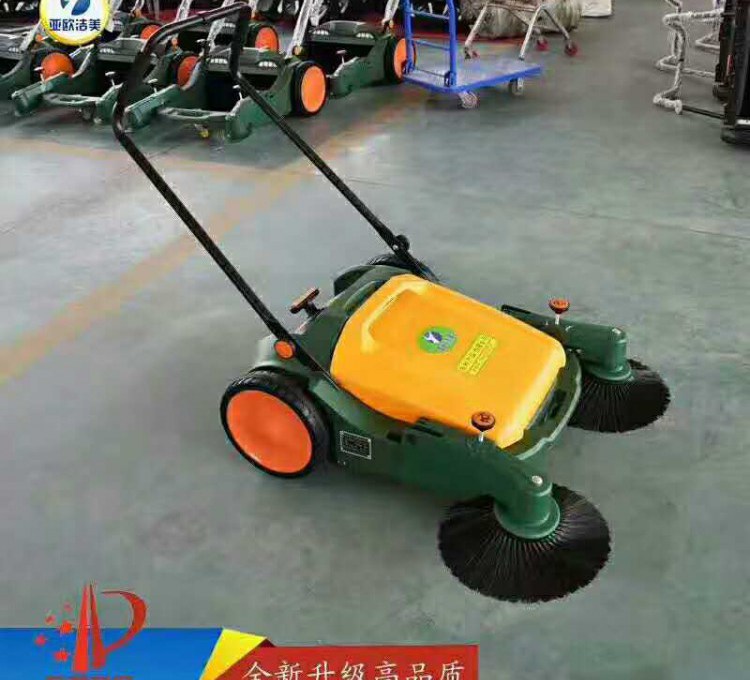 泉州市福重工程機(jī)械掃地機(jī)